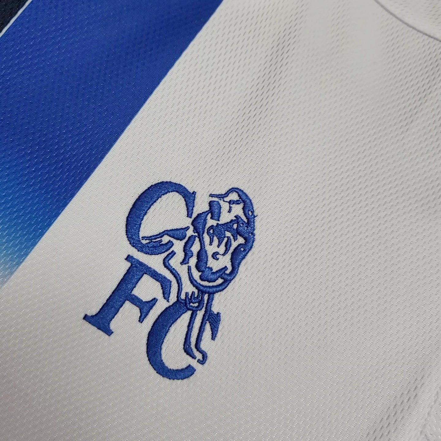 2003-2005 Chelsea Away Retro Jersey - Classic Away Design
