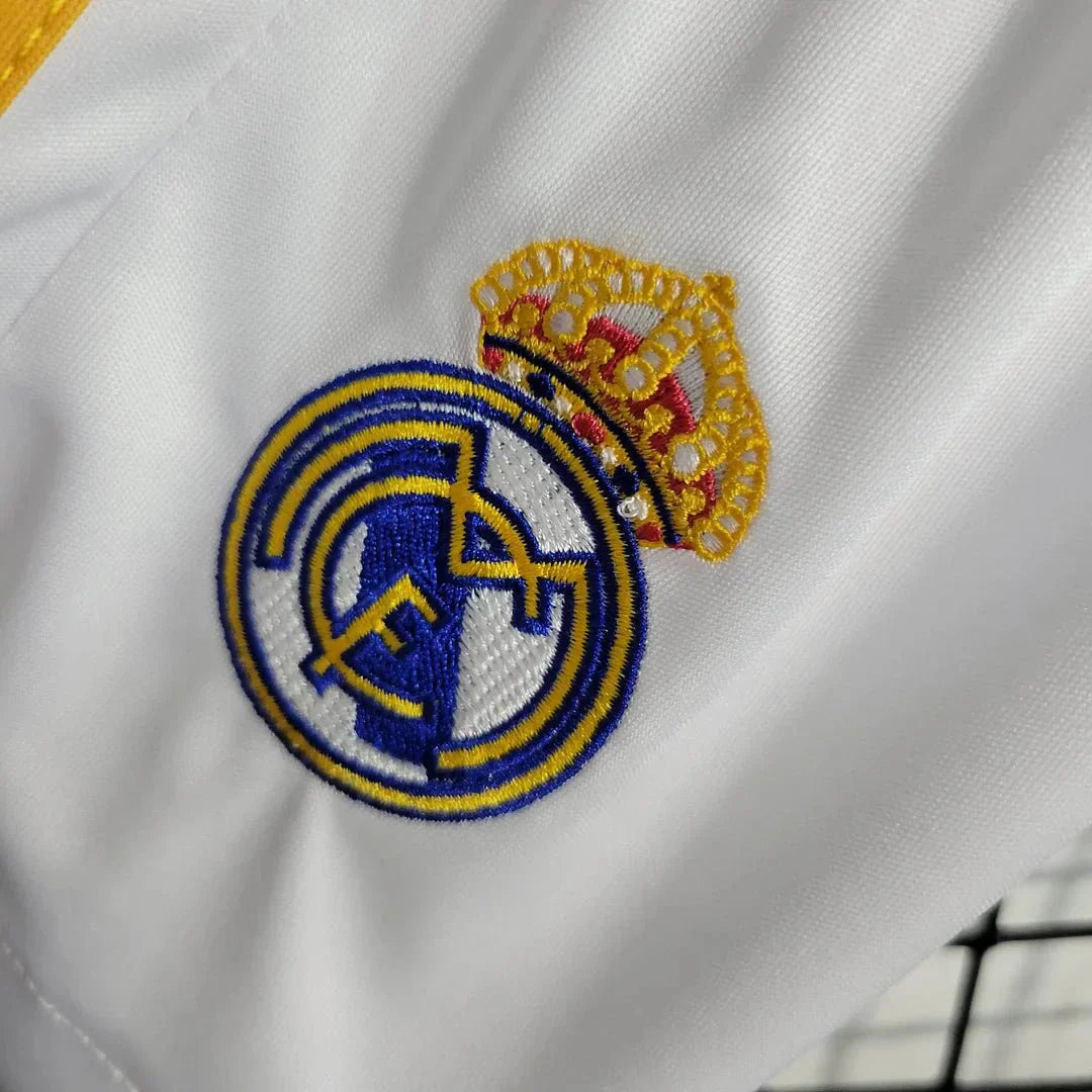 Real Madrid children’s home outfit