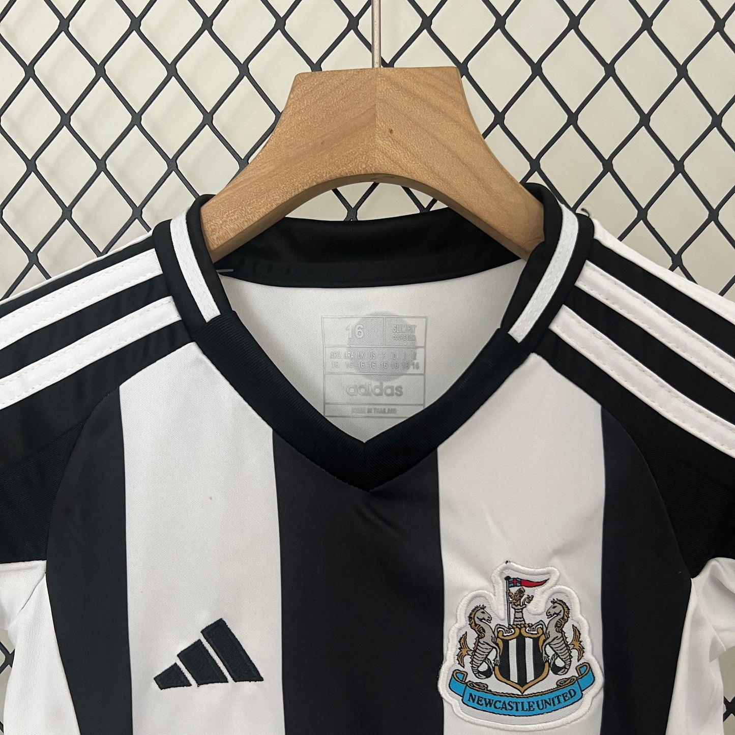 Newcastle United 24-25 Kids Kit - Featuring the iconic Magpies crest and sponsor logos