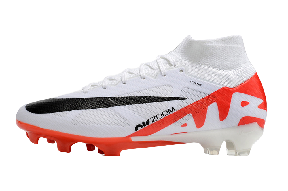Zoom Superfly 9 Elite FG – Flyknit Upper for Perfect Fit and Ball Control