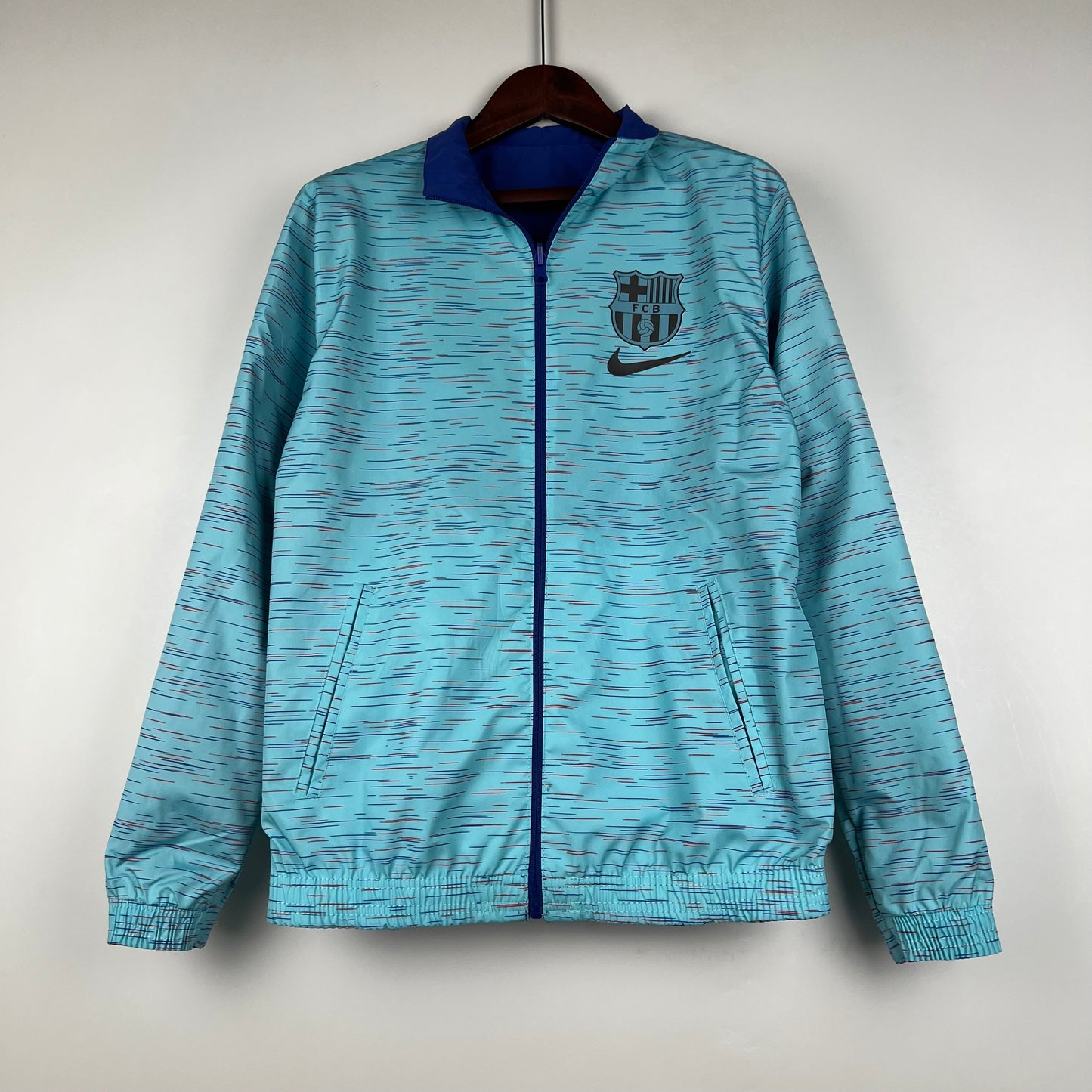 23/24 Barcelona Reversible Trench Coat Blaugrana Meets Street Style