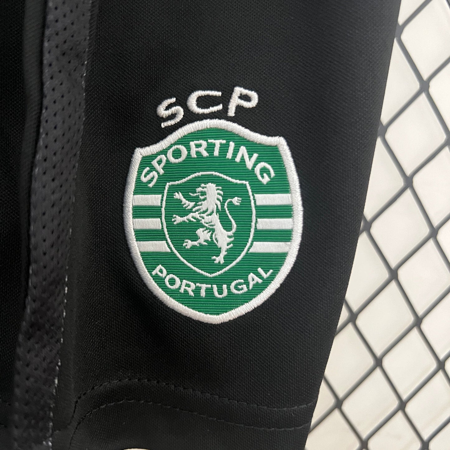 Buy a Sporting Lisbon 24-25 Kids jersey