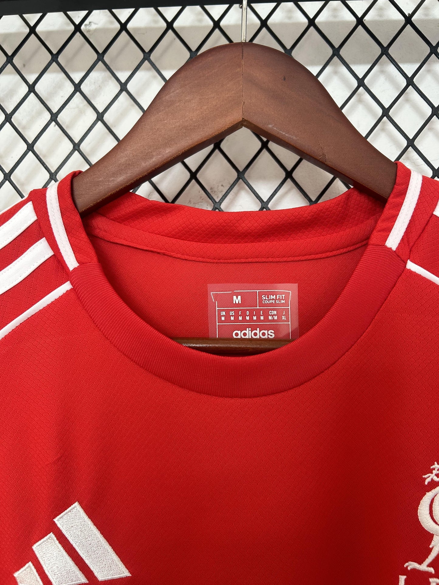 Maillot domicile Liverpool 2025-2026