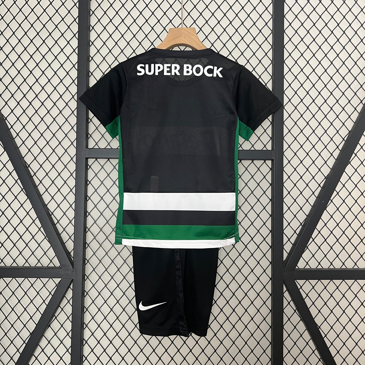 Sporting Lisbon 24-25 Kids jersey back view