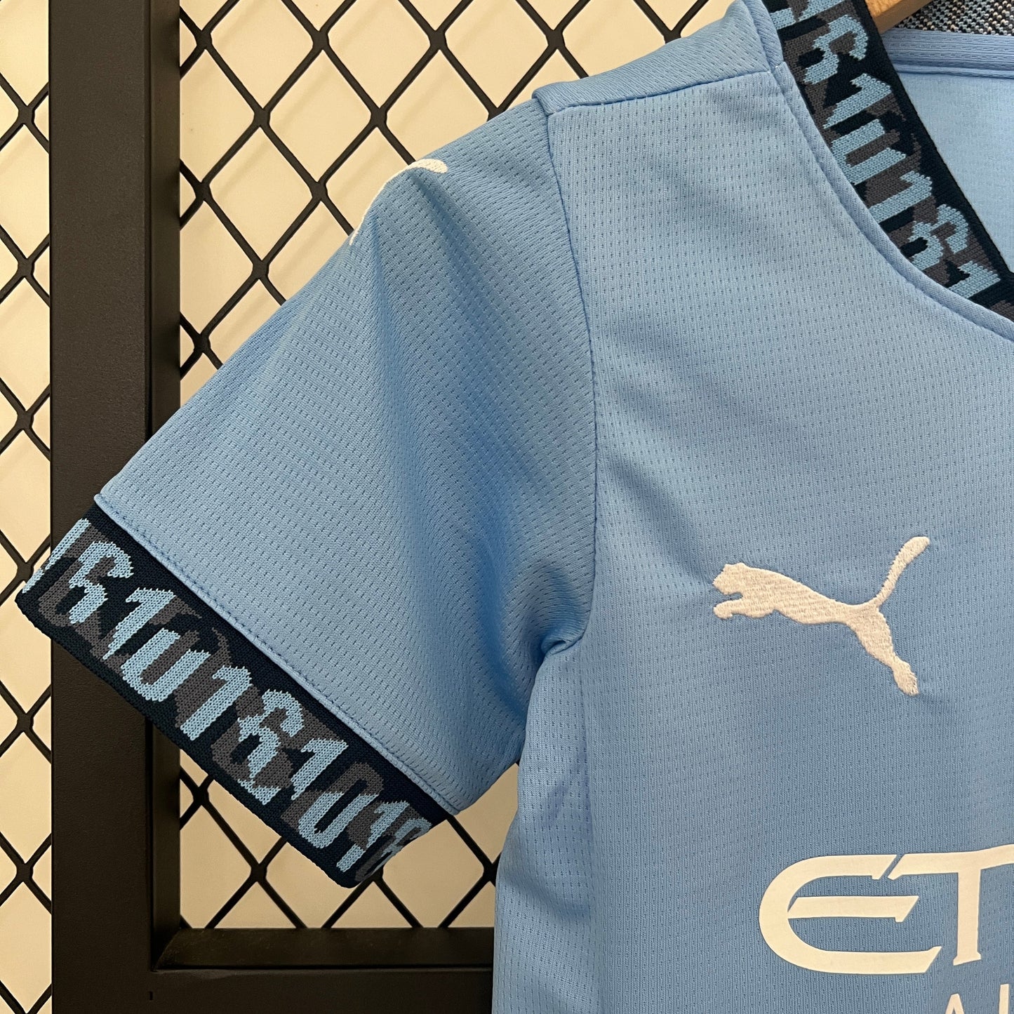 Manchester City 24-25 Kids Kit - Perfect for customizing with a favorite player's name and number