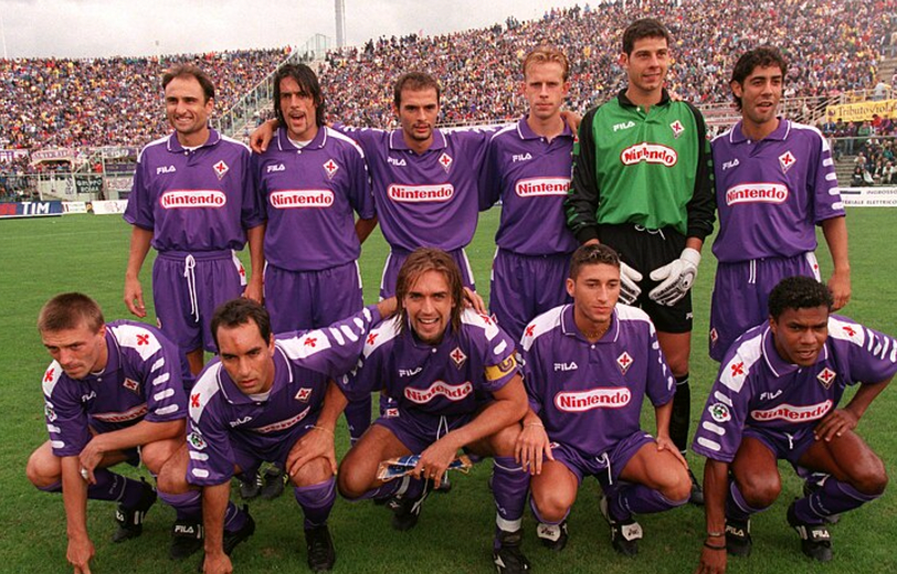 Fiorentina retro jersey 1998 / 1999 team picture