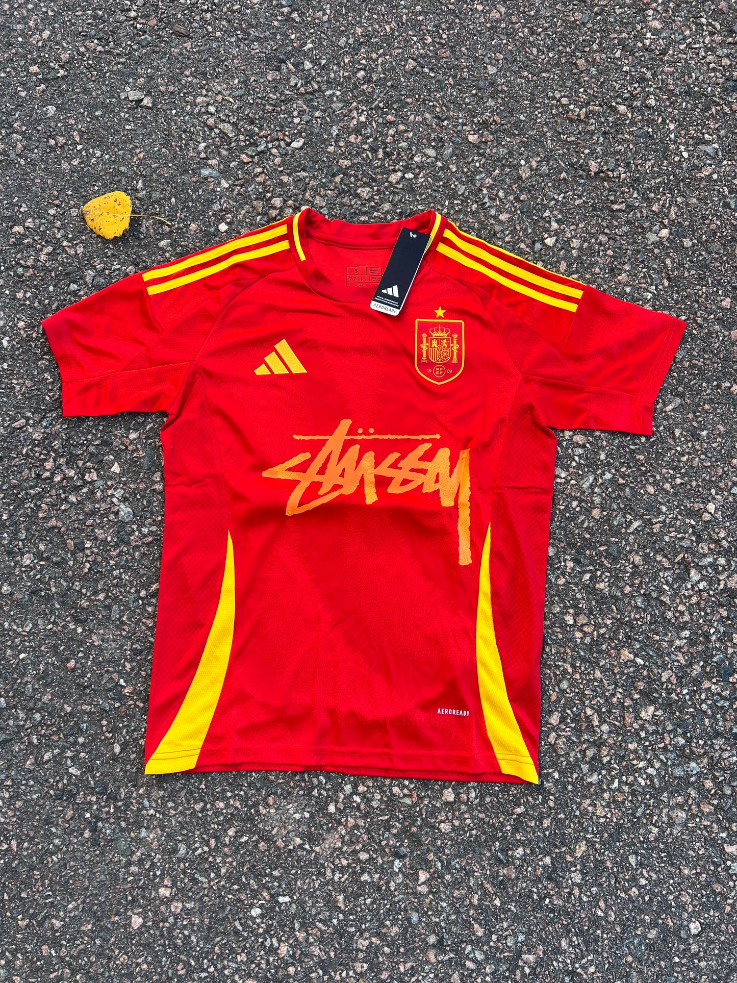 Spain x Stussy Special Edition Jersey – Exclusive Football Shirt with Bold Streetwear Design
