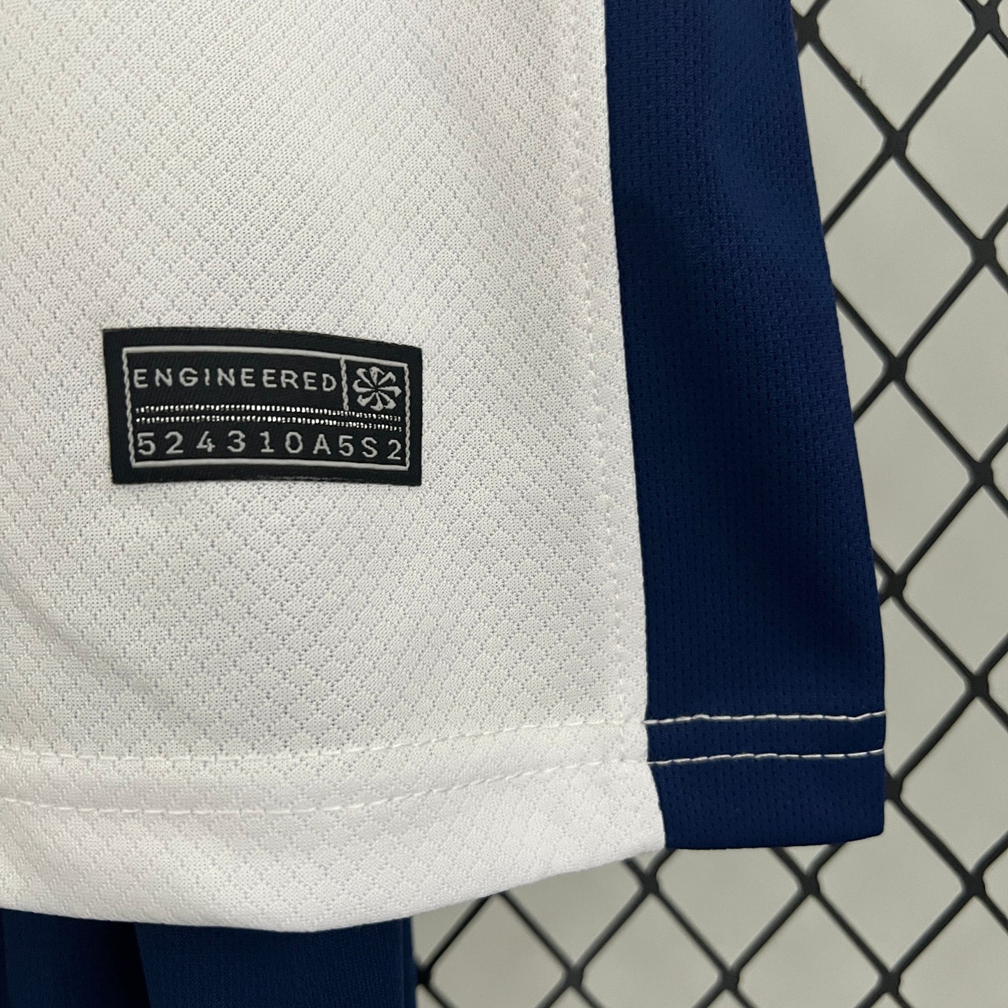 England 24/25 Kids Jersey - High-Quality Fabric and England Badge