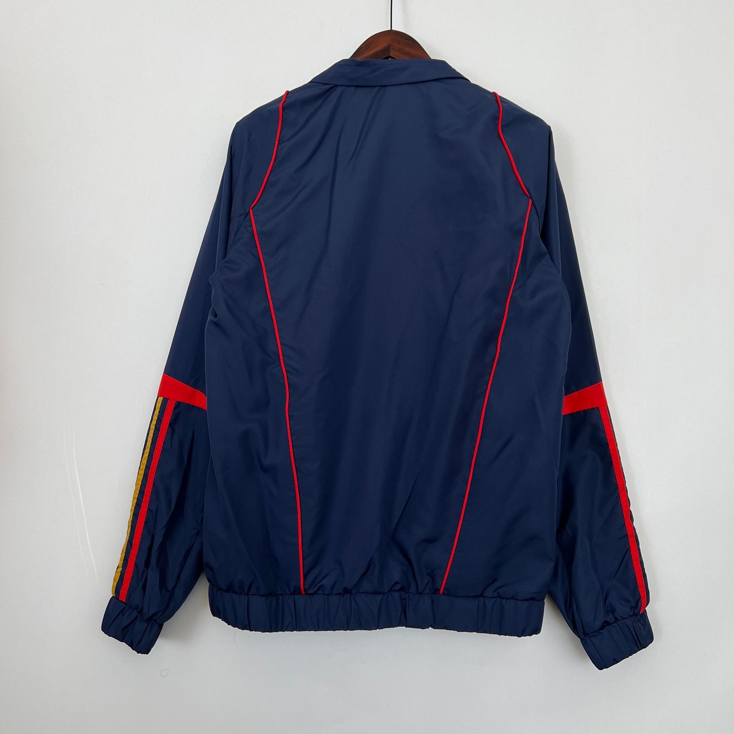 Arsenal Windbreaker 2023 – Lightweight Fan Jacket (S–XXL)