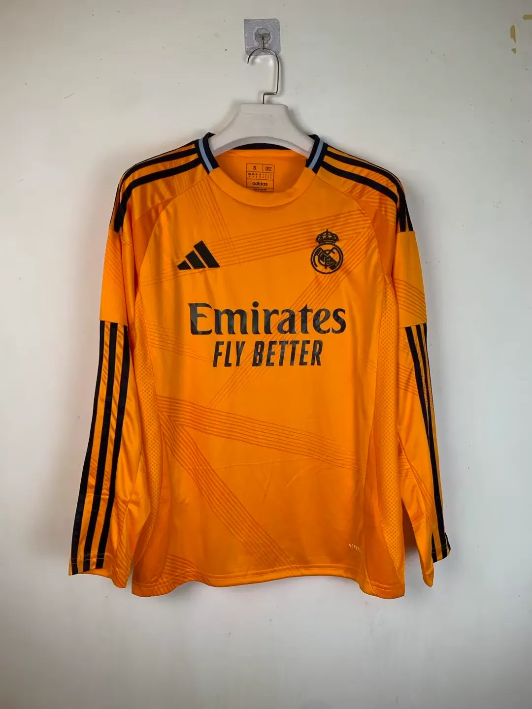 Maillot extérieur manches longues du Real Madrid 2024/25