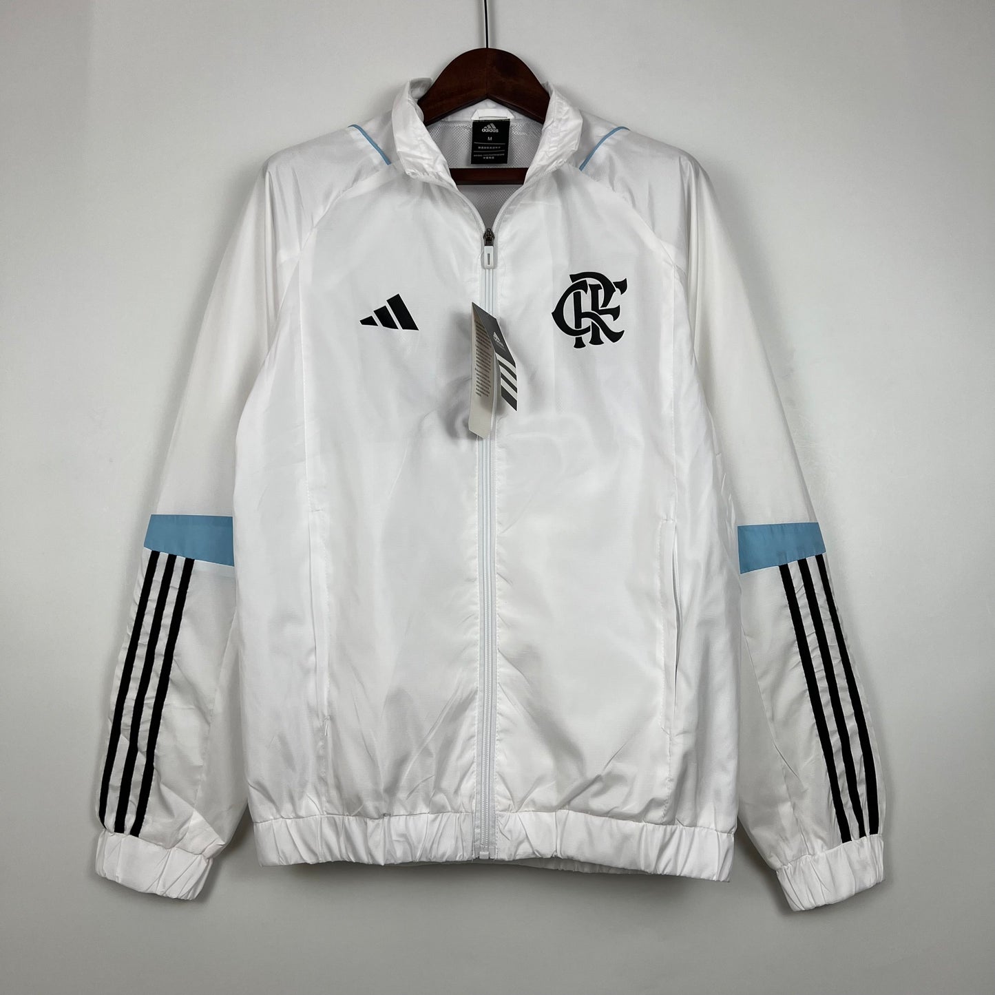 White Windbreaker 23/24 – Minimalist Lightweight Jacket