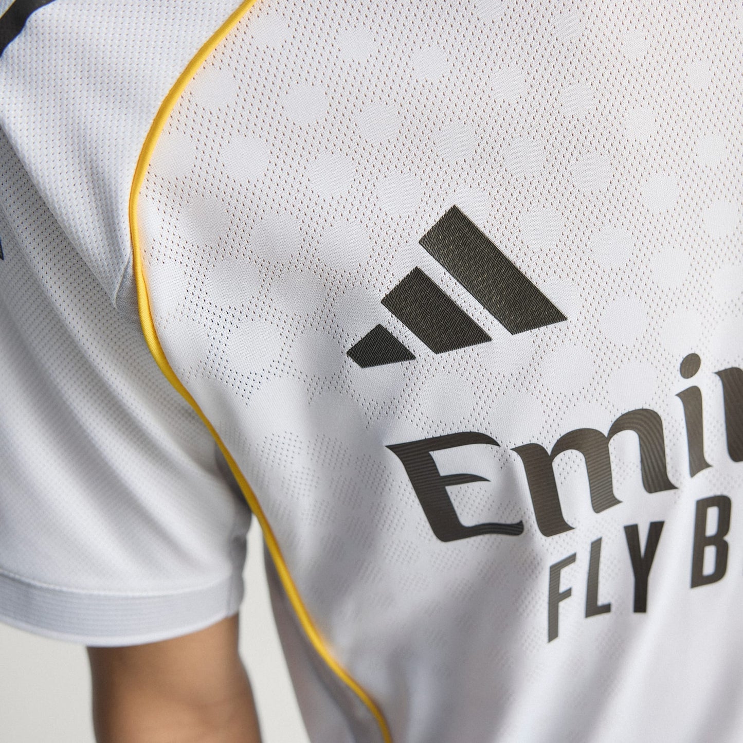 Real Madrid 25/26 adidas Home Jersey