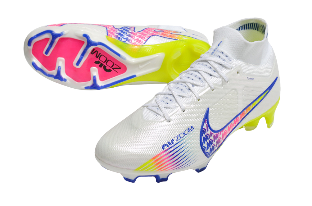 Zoom Mercurial Superfly IX – Dynamic Traction for Quick Acceleration on Grass