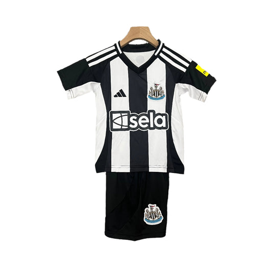 Newcastle United 24-25 Kids Jersey - Official home kit for young Magpies supporters