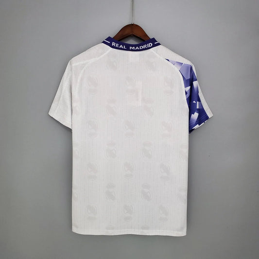 Vintage Real Madrid 1996-1997 Football Kit