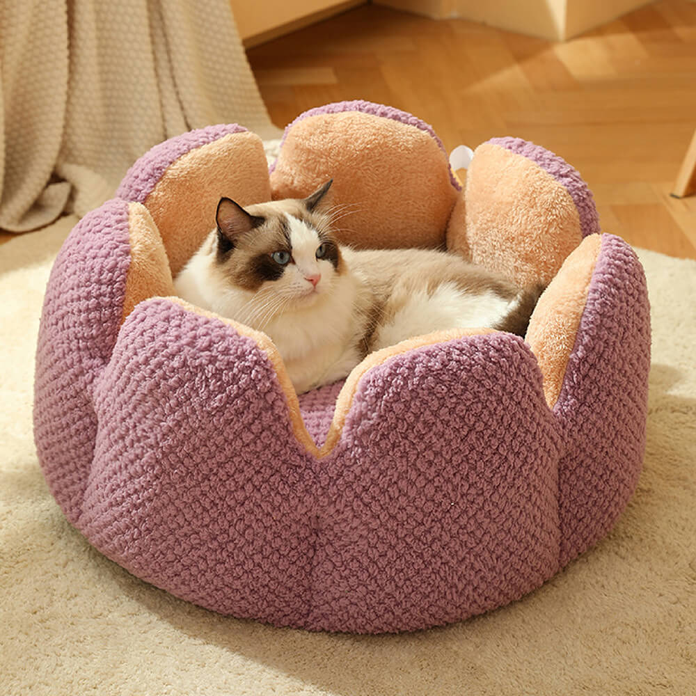 Pet Bed Plush Flower Design for Cats Dogs