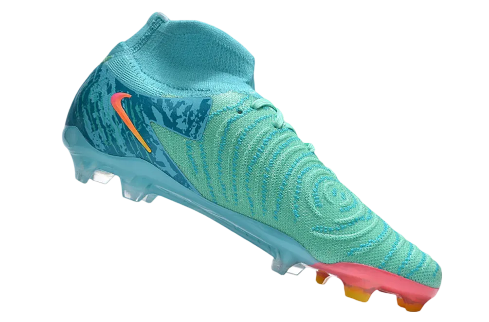 Nike Phantom Luna Elite Blue Cleats - Sleek and Responsive Design for Top Performance