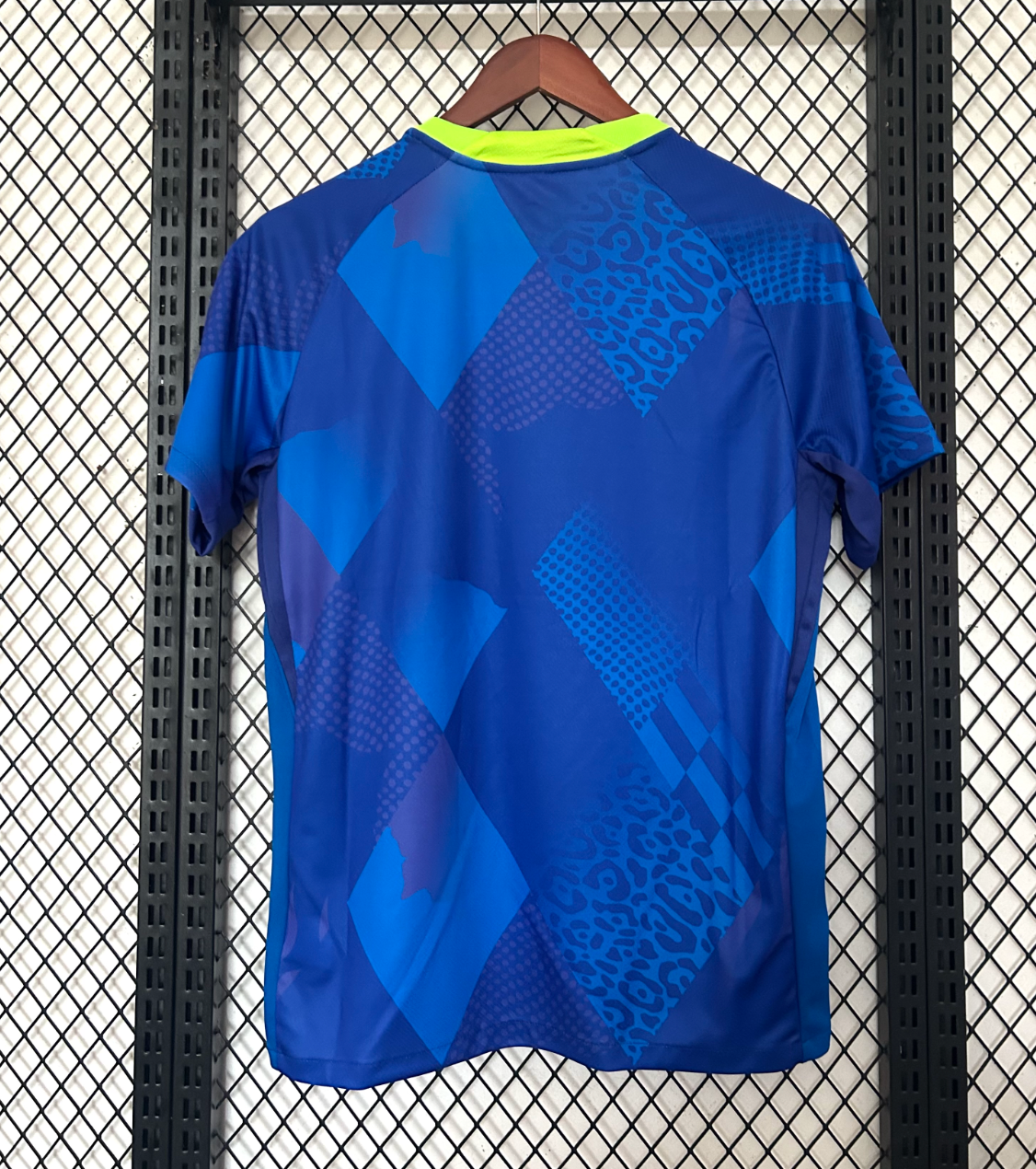 brazil blue jersey 25-26 back view