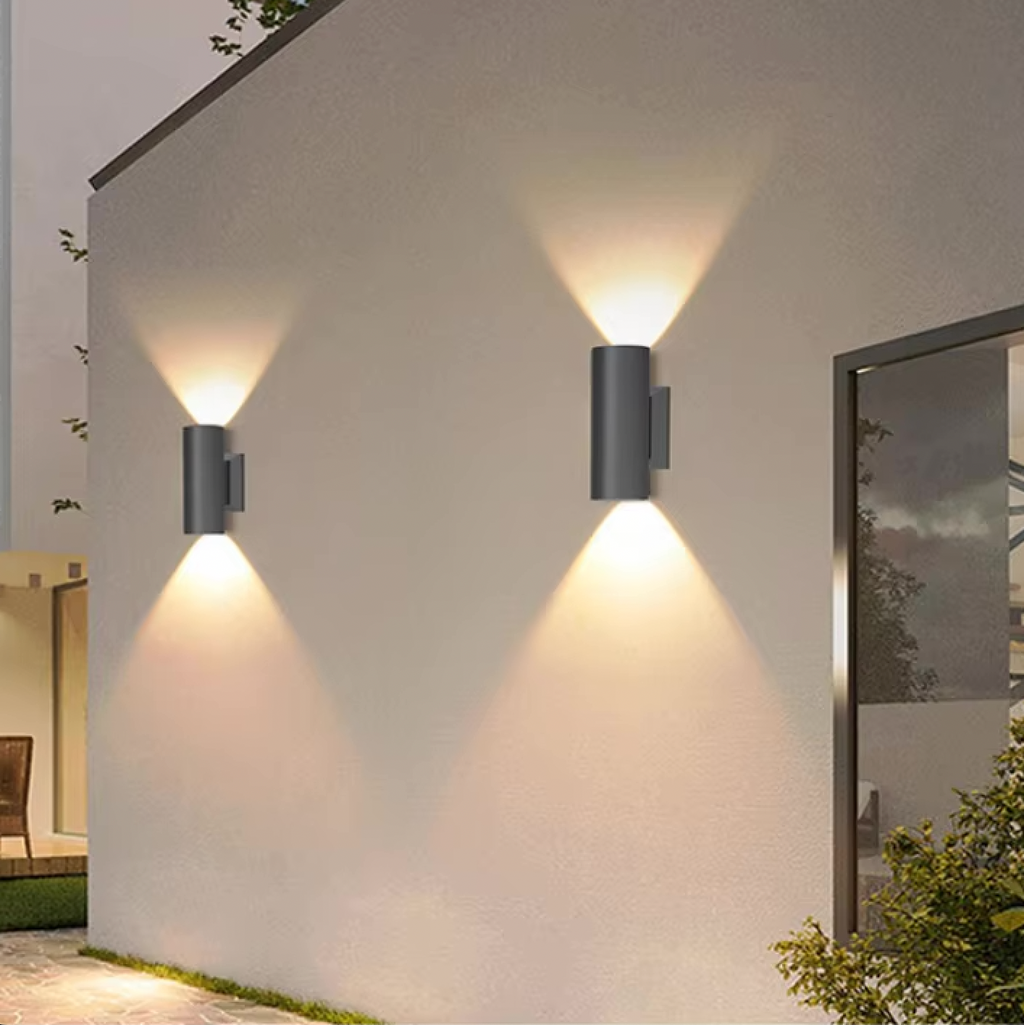 Outdoor Wall Light | LED Aluminium Lighting for Garden