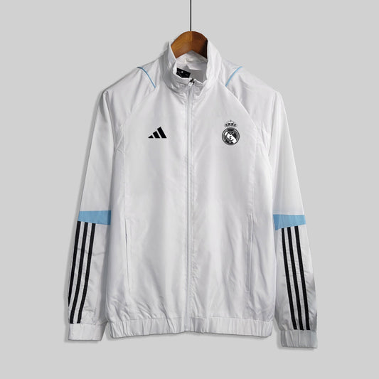 White Windbreaker 23/24 – Minimalist Lightweight Jacket