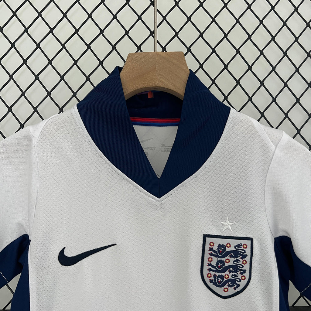 England 24/25 Kids Jersey - Classic Red and White Design