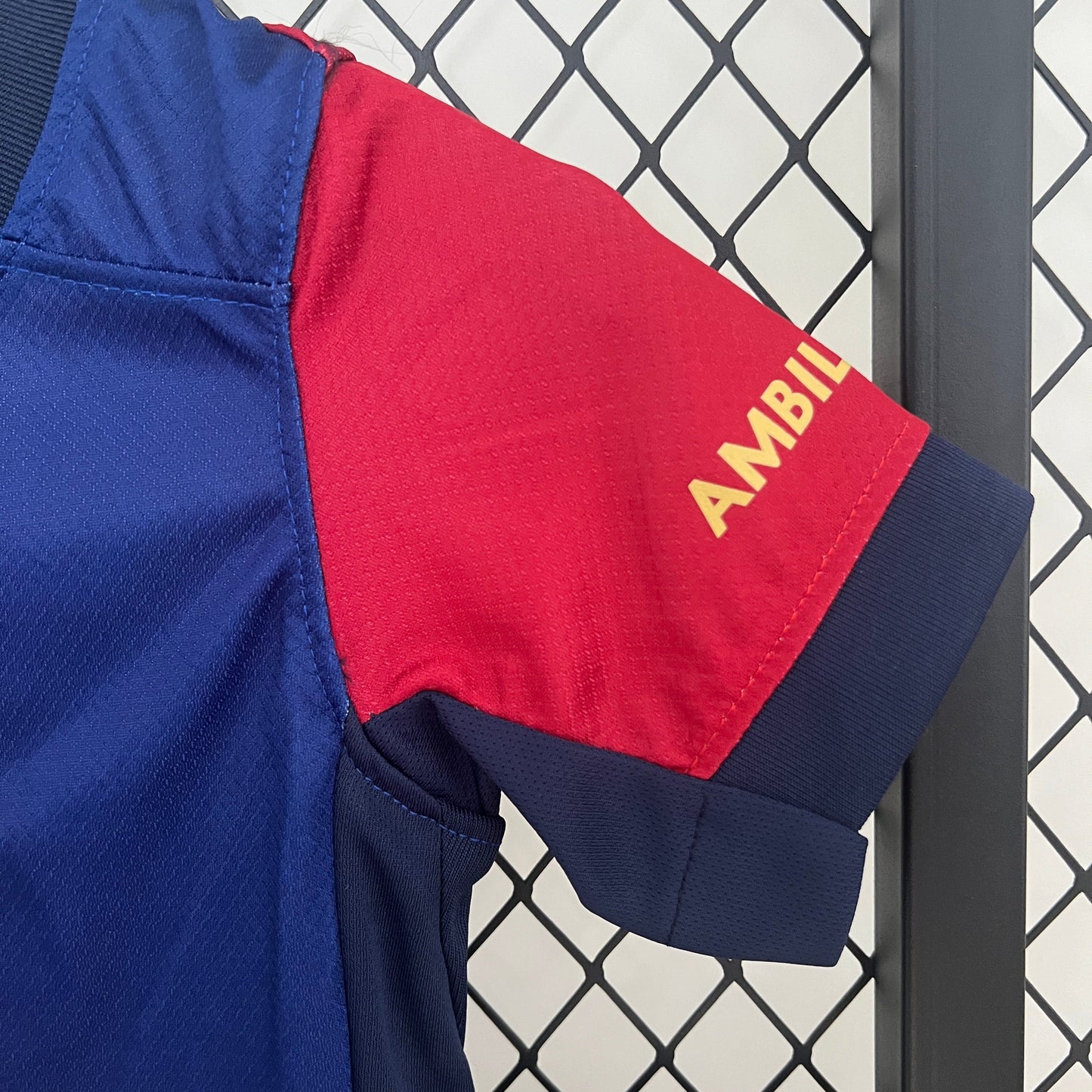 FC Barcelona 24/25 Kids Jersey - High-Quality Fabric and Design