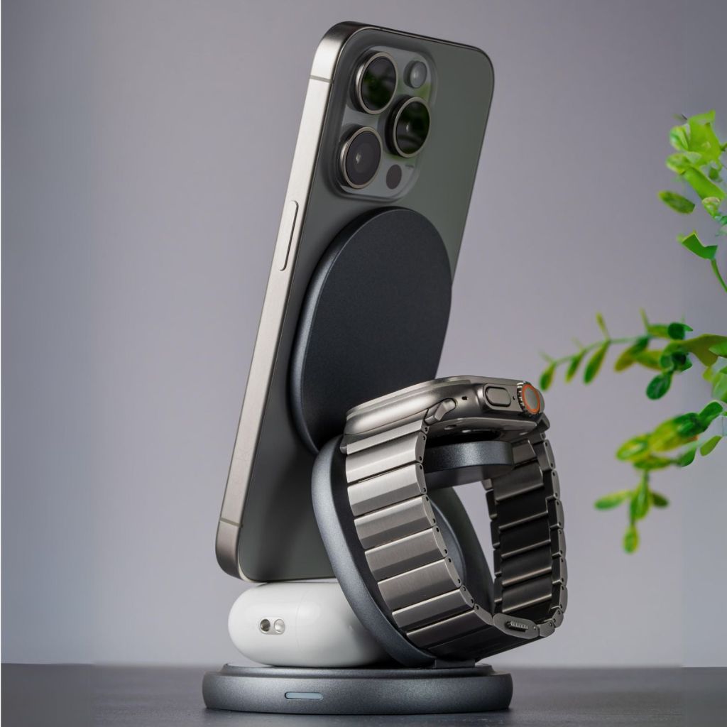 Wireless Charging Station with Foldable Stand